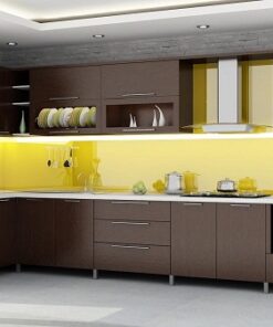 Kính bếp vàng ấm cúng